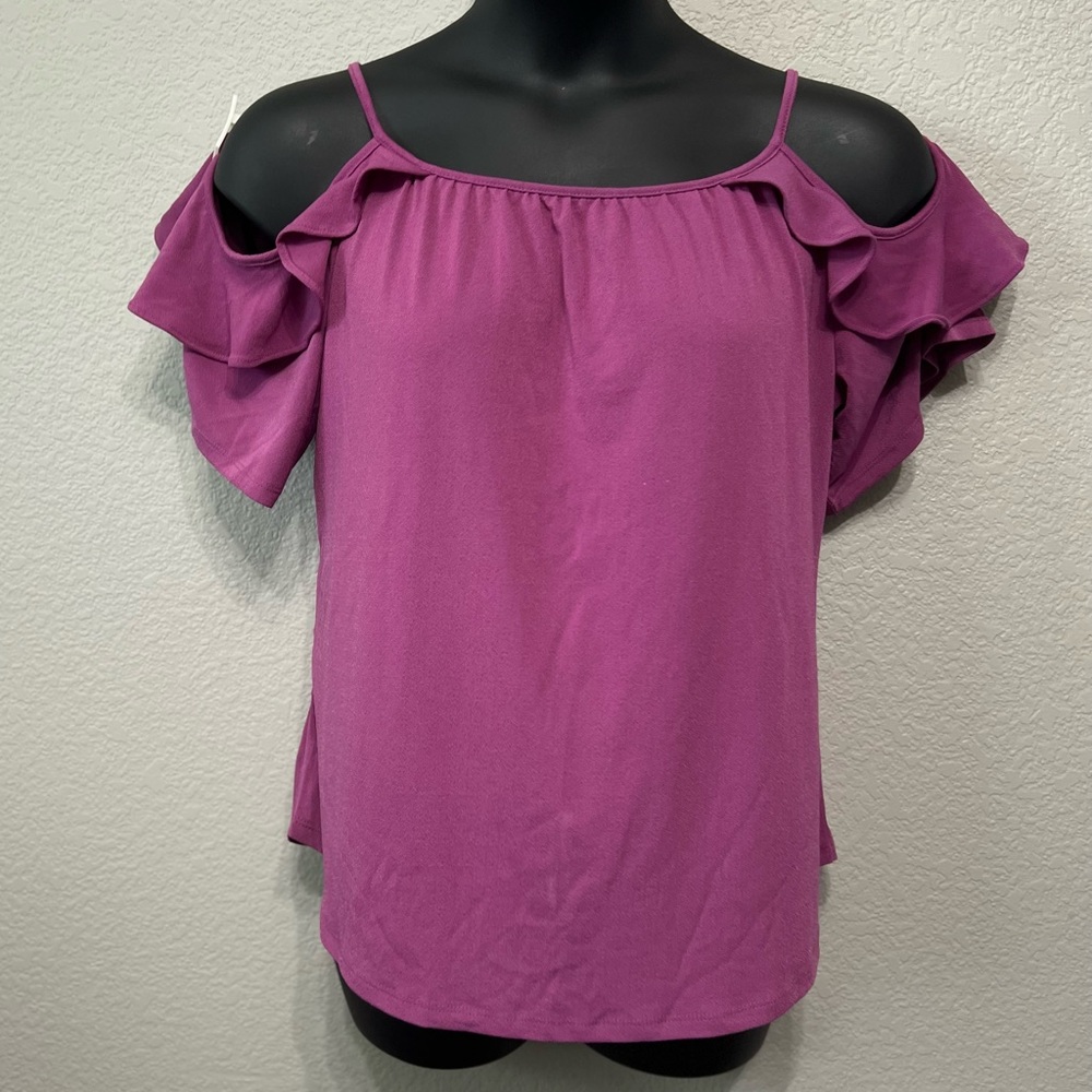 Summer blouse, off the shoulder, size large